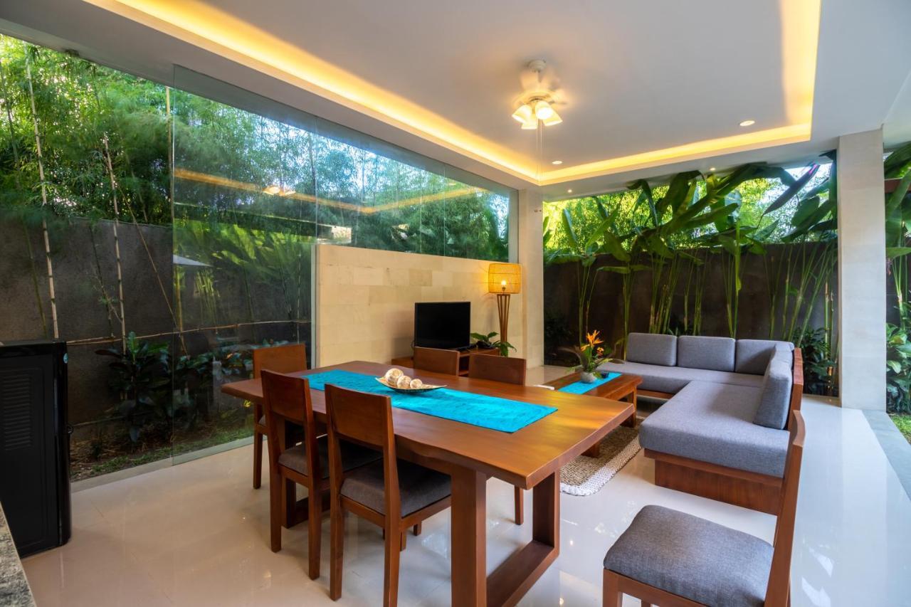 Sayang V Villa